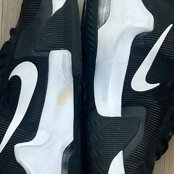 Nike Air Max Men's Black and White Sneakers - Picture 6 of 6